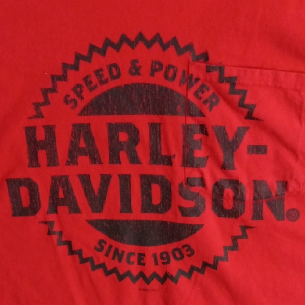 Harley-Davidson Red and Black Short Sleeve Pocket Tee Men’s Large